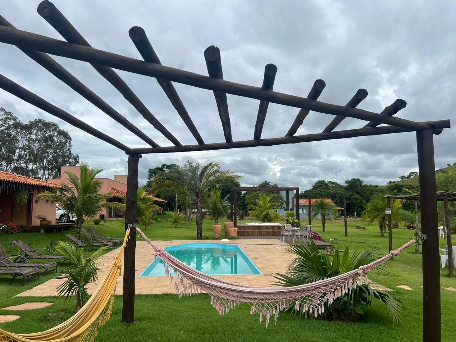 Paraiso Capitolio "A Pousada Da Dona Perpetua" Esterno foto