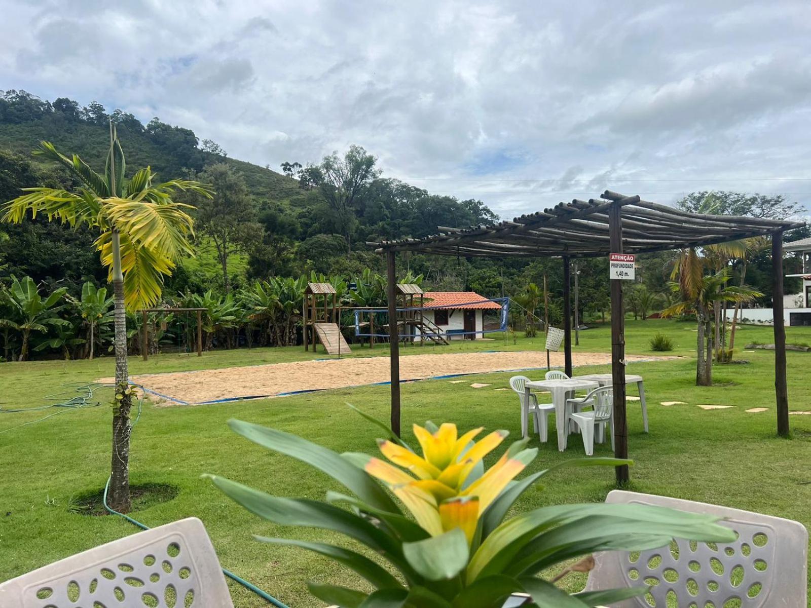 Paraiso Capitolio "A Pousada Da Dona Perpetua" Esterno foto